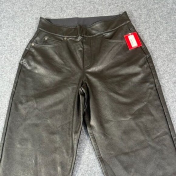 Spanx Womens Leather Like Slim Straight Pant Crop Size Small Petite Black NWT - Picture 5 of 15